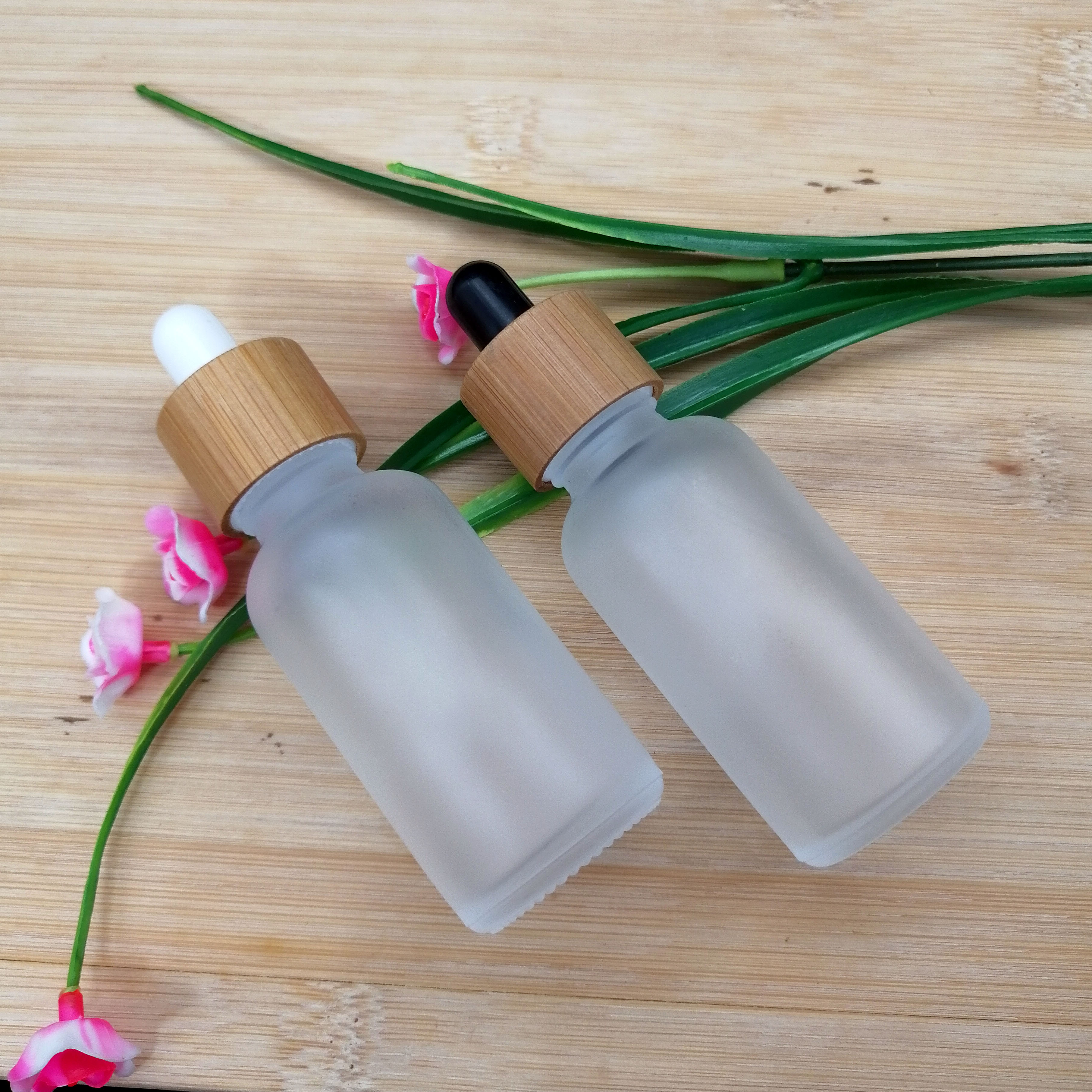 30ml frosted glass dropper bottle eco-friendly bamboo lid essential oil Pipette bottles cosmetic packaging container