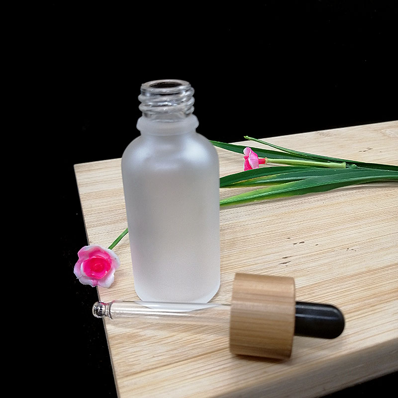 30ml frosted glass dropper bottle eco-friendly bamboo lid essential oil Pipette bottles cosmetic packaging container