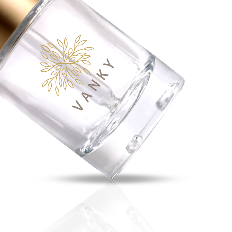 30ml glass cosmetic face serum bottle with golden matte dropper