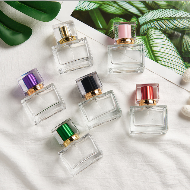 30ml refillable square empty clear glass perfume bottle with pump spray