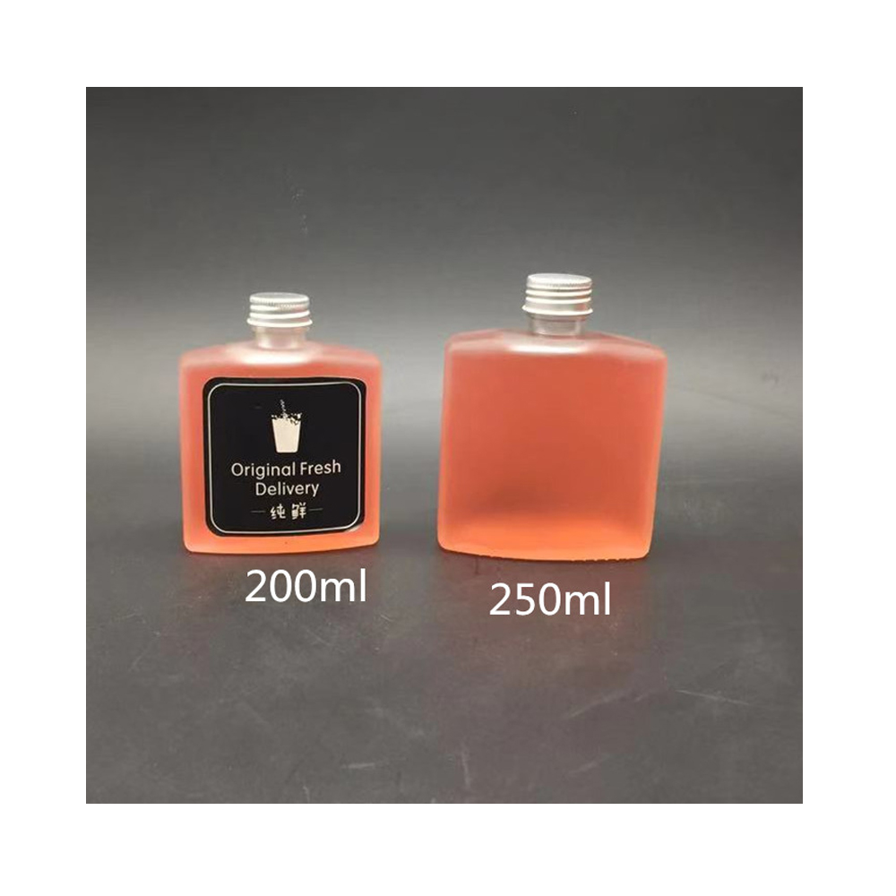 320 Ml /300Ml Clear Juice,Milk, Coffee, Glass Beverage Bottles Wholesale With Metal Lid