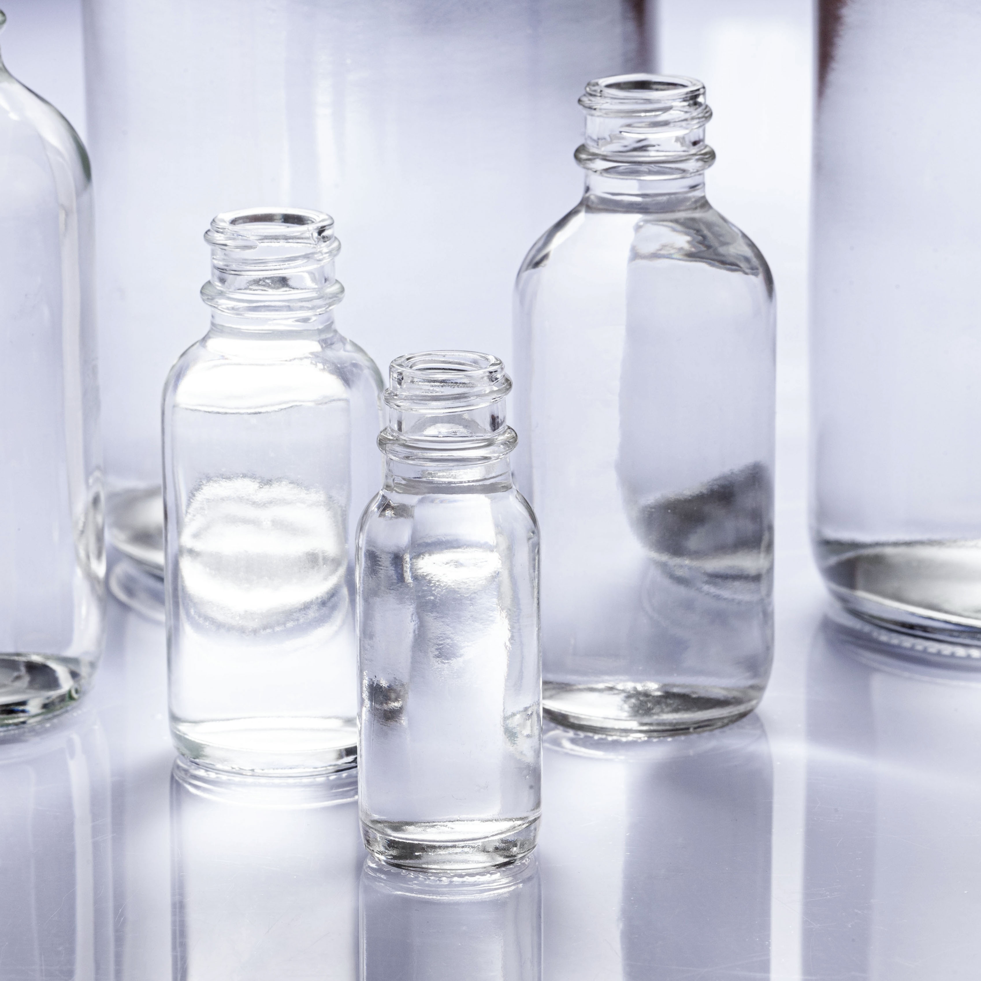 32oz 1 liter clear boston glass bottles with pumps