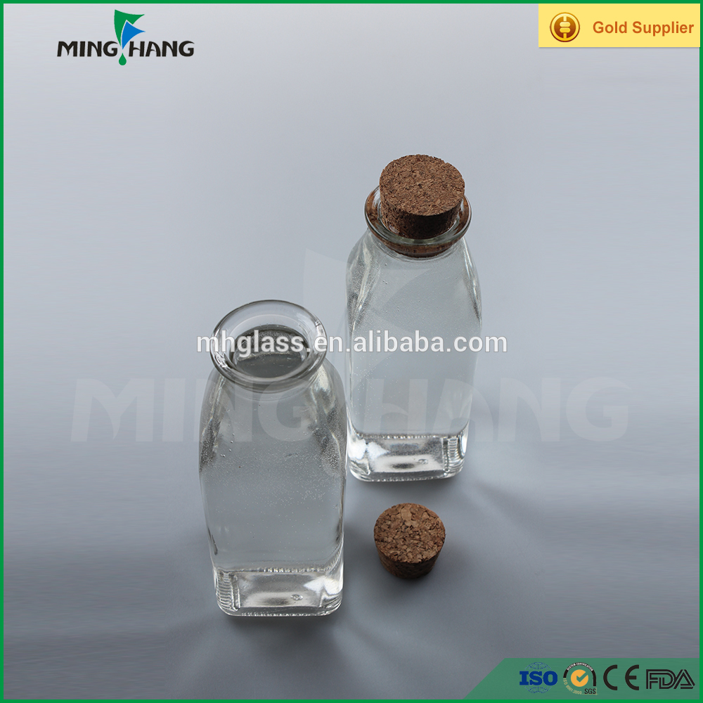 330ml French square clear fruit juice glass bottle with cork