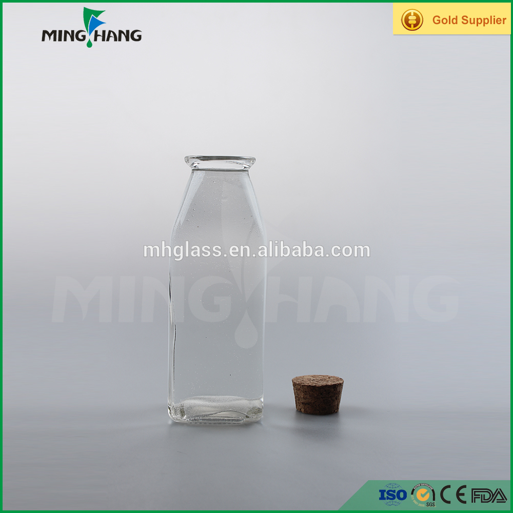 330ml French square clear fruit juice glass bottle with cork