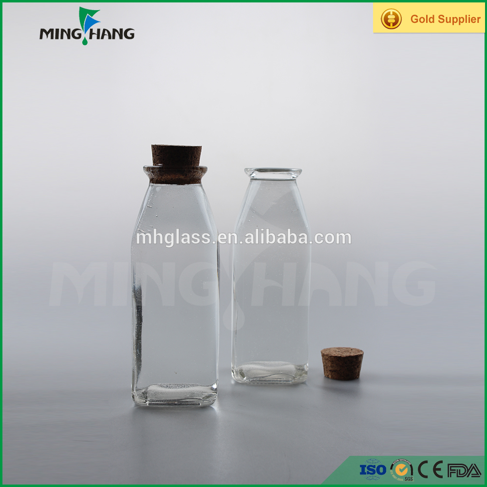 330ml French square clear fruit juice glass bottle with cork