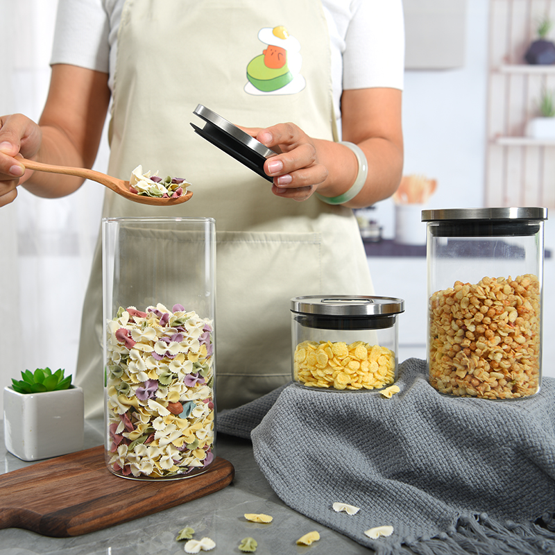 350ml 800ml 1300ml Eco-friendly Airtight high borosilicate containers glass food storage jar bottle with metal lid