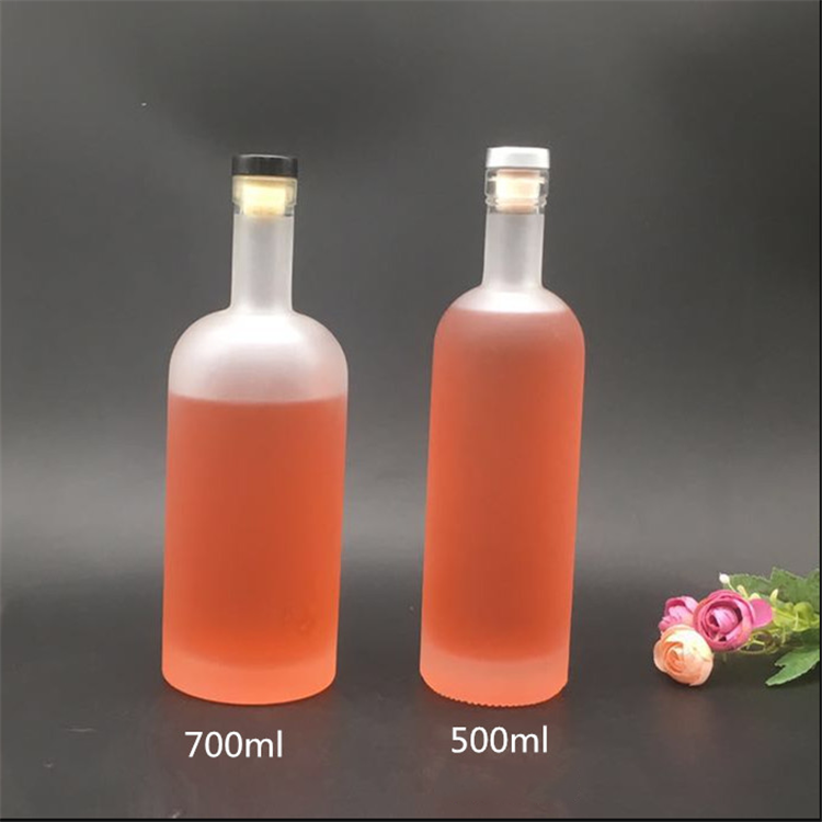 375ml,500ml,700ml Frosted white wine Whiskey empty round glass bottle with cork