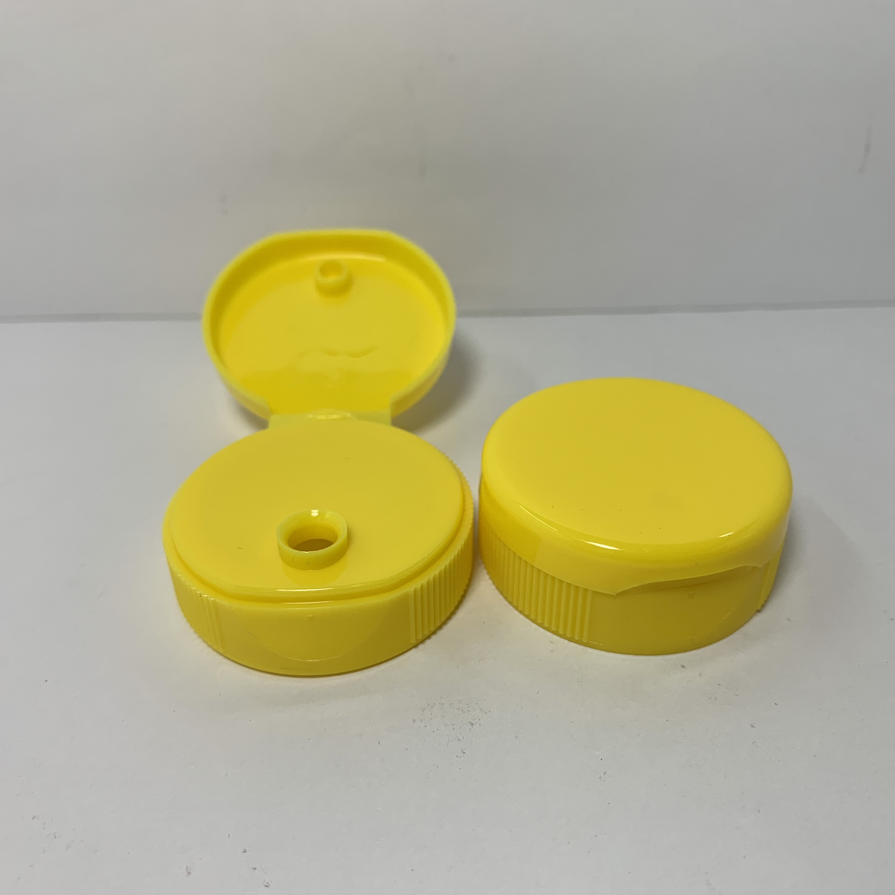 38mm Black Plastic Flip Top Cap Lid for Honey Sauce Vinegar