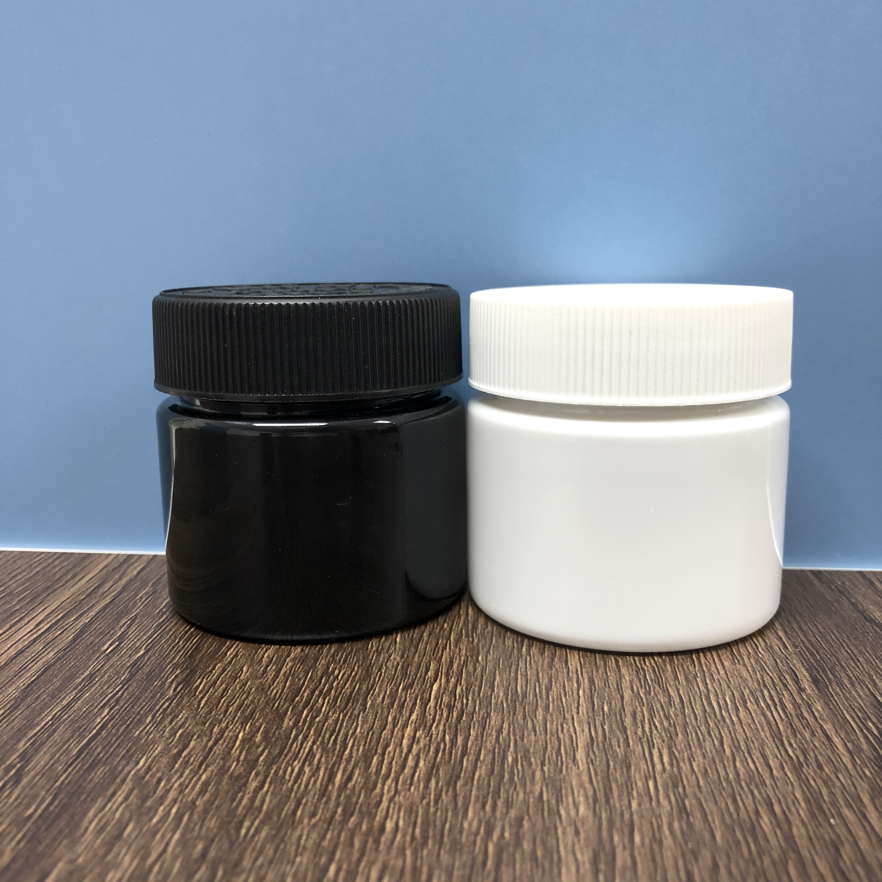 3oz CRC PET Jar Childproof PET jar Plastic Cylinder Medicine Pharma Jar Opaque color with Press Cap Wholesale
