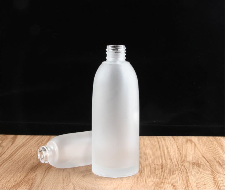 40ml 100ml 120ml spray pump fashion cosmetic bottle