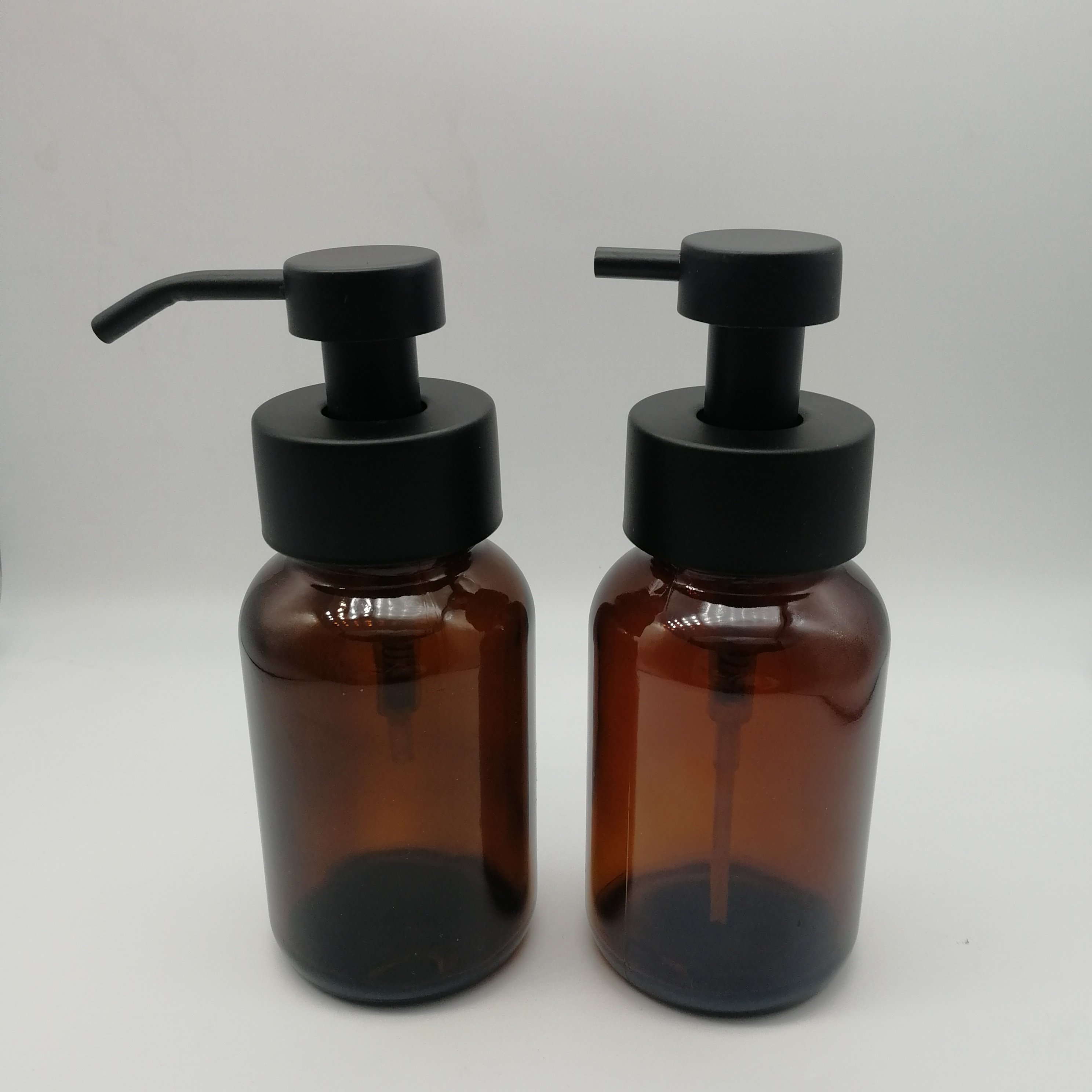 44mm amber uv protection 8oz 250ml glass wide mouth bottle with stainless steel foam soap dispensing pump