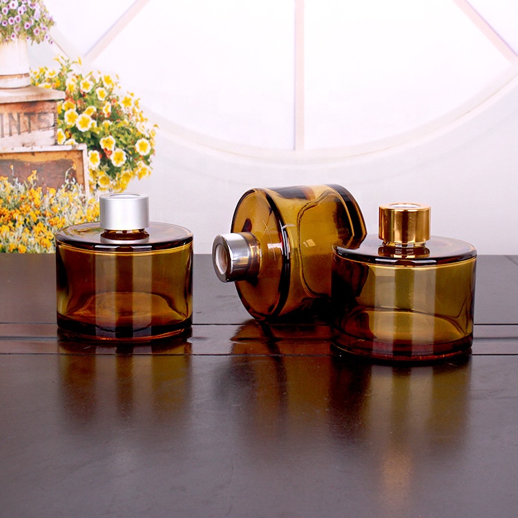 4oz 50ml 120ml 200ml amber round glass reed diffuser bottles for aroma perfume on sale