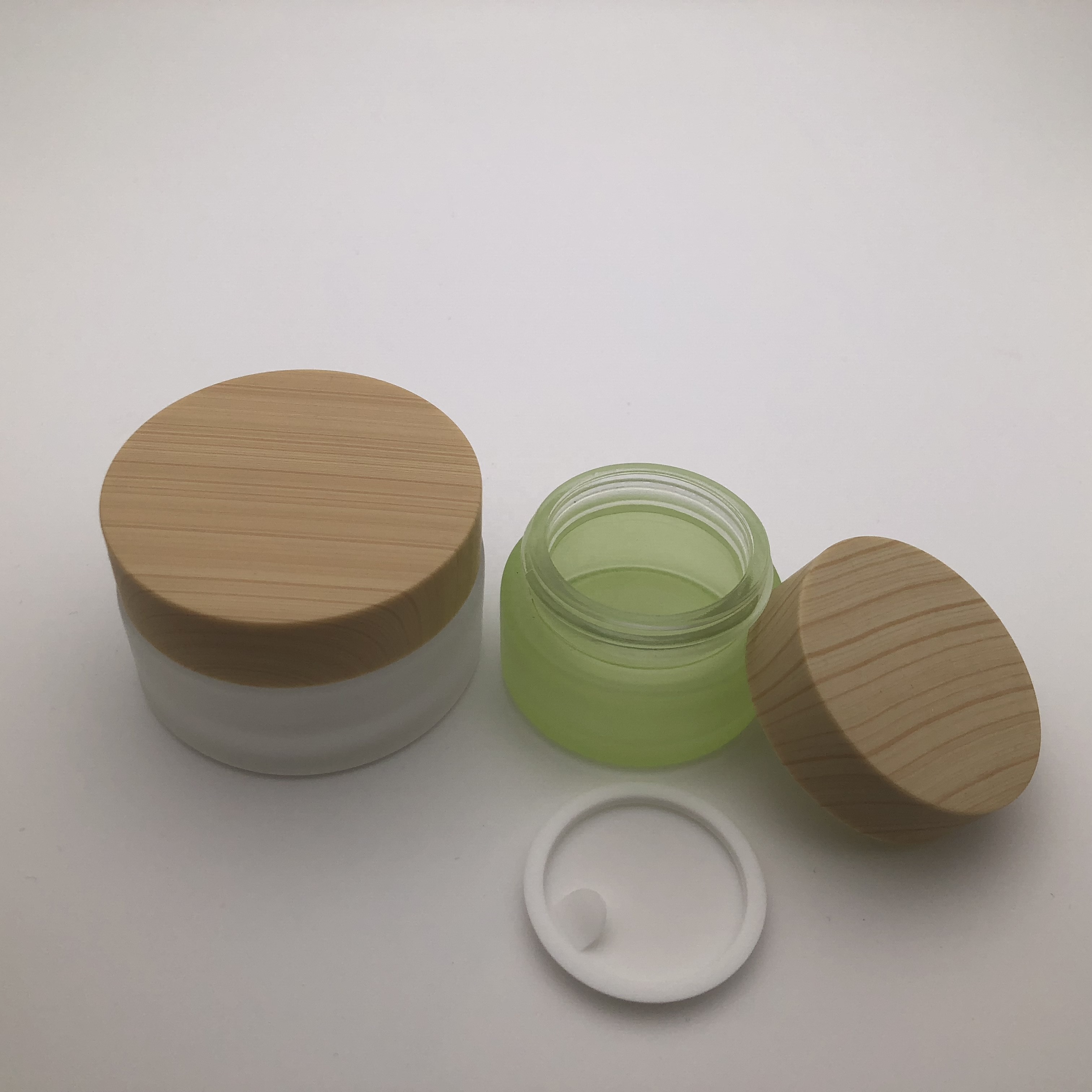 4oz Frosted Green Glass Jar With Bamboo Lids