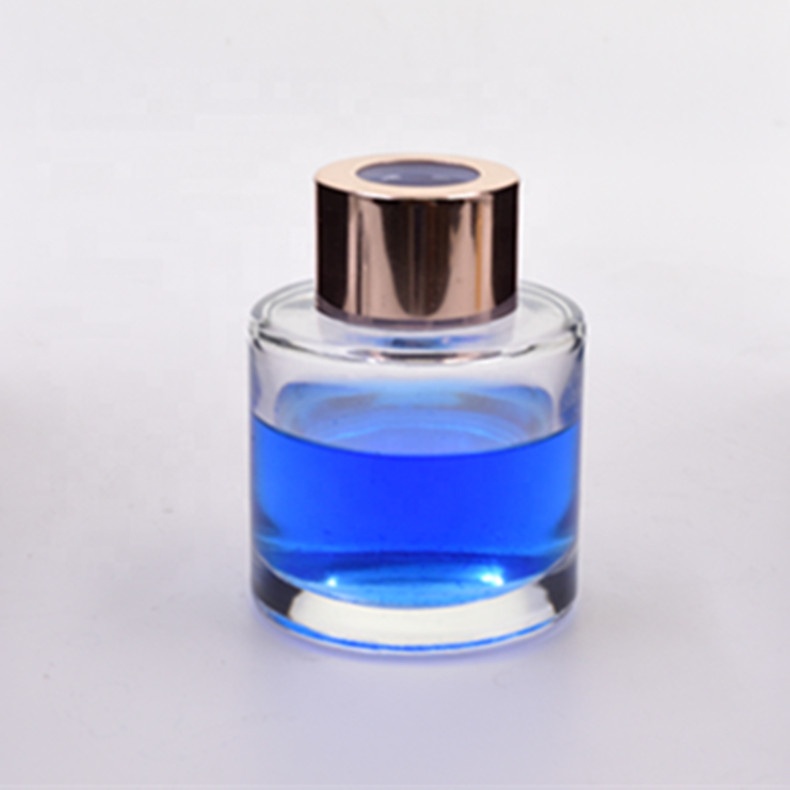 50 ml clear cylinder good-looking perfume aromatherapy glass bottle with screw round cap and Inside the transparent plug
