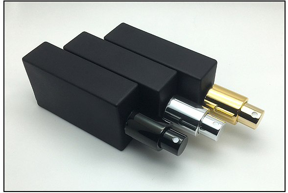 50 ml matte black glass spray bottle with mist cap
