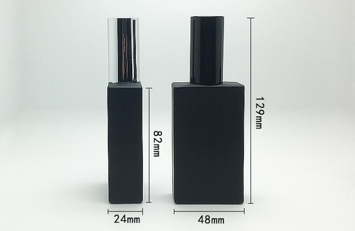 50 ml matte black glass spray bottle with mist cap