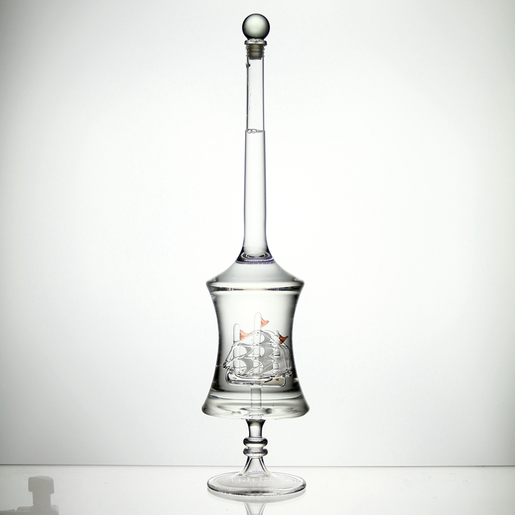 500 ml Glass liquor bottle with the Glass base and ancient ship