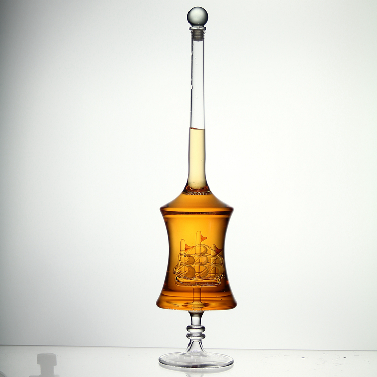 500 ml Glass liquor bottle with the Glass base and ancient ship
