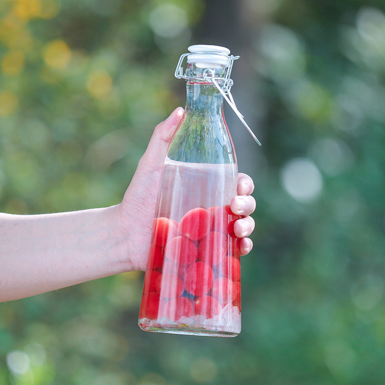 500ml 1000ml portable conical glass beverage bottle with ceramic swing top wire lid