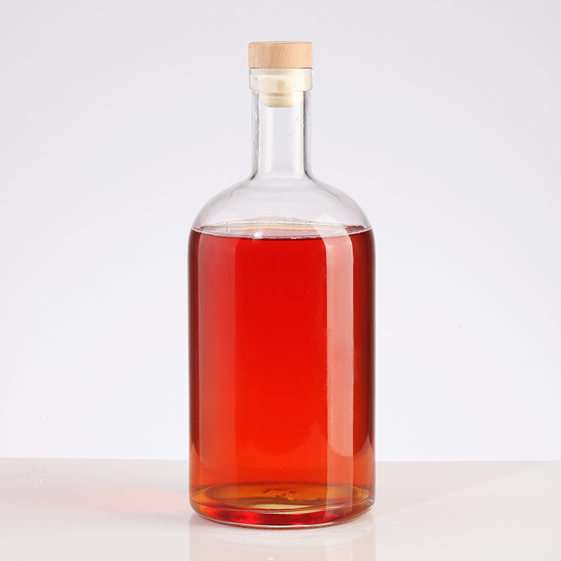 500ml 700ml 750ml Classic design simple smooth high capacity vodka glass bottle