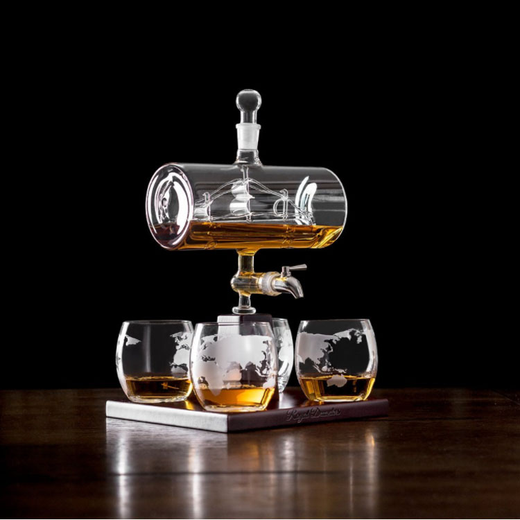 500ml 750ml 1000ml boat inside wine barrel with wooden base for vodka