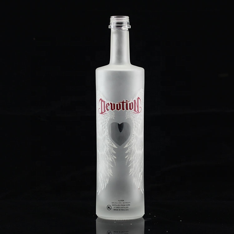 500ml 750ml Liquor Glass Bottle Different Size Vodka Bottle With Cork