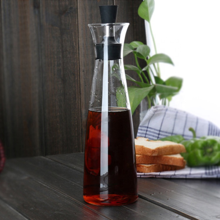 500ml Borosilicate Olive Oil Bottles Cooking Oil Glass Dispenser with Non-drip Stopper