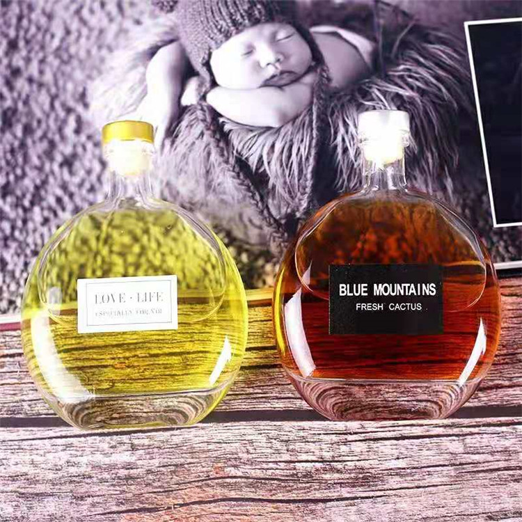 500ml Clear Round Ball Shape Empty Whiskey Wine Glass Bottle With Cork