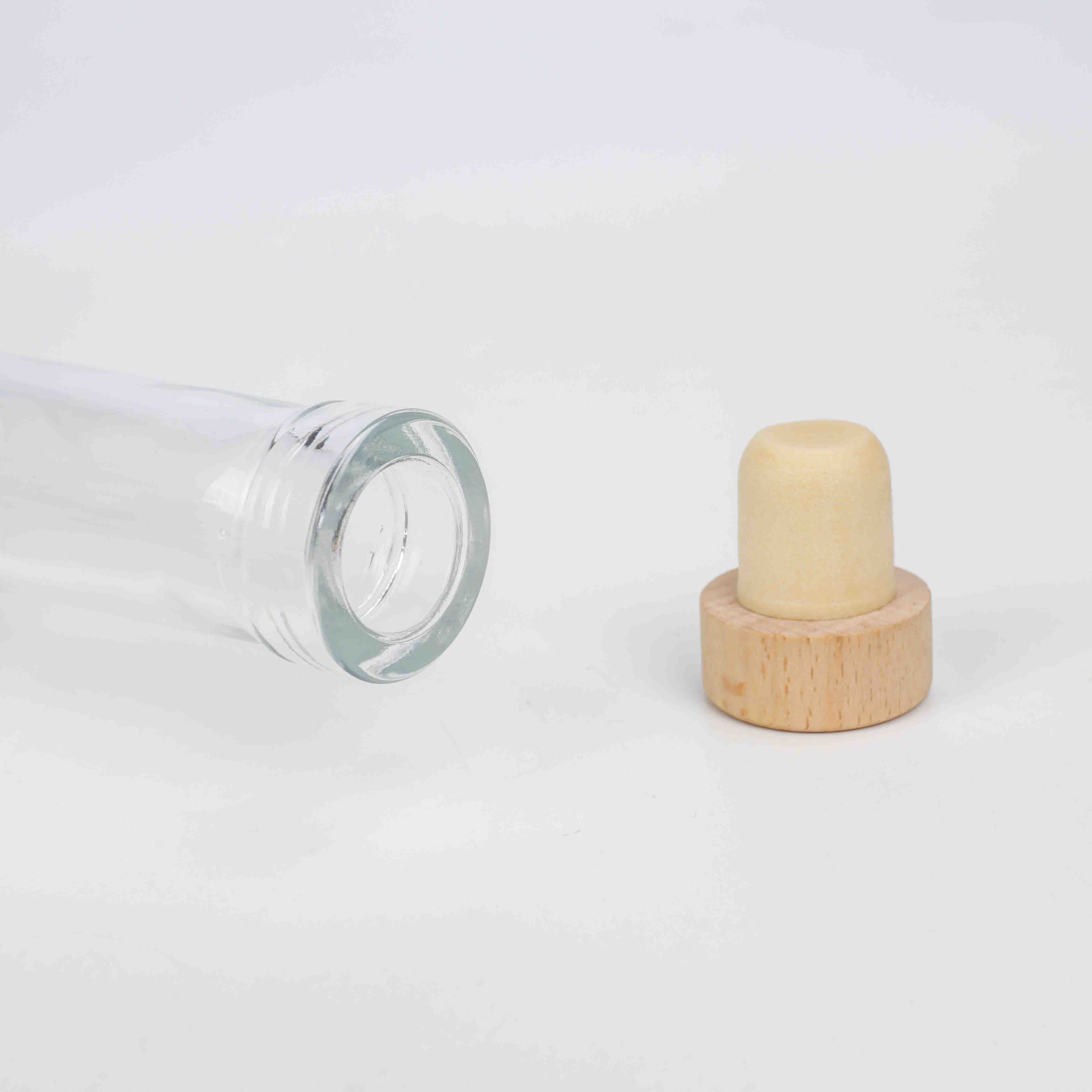 500ml Long Neck Ice Wine Glass Bottle with Cork and Pouring Customized Whisky Bottle