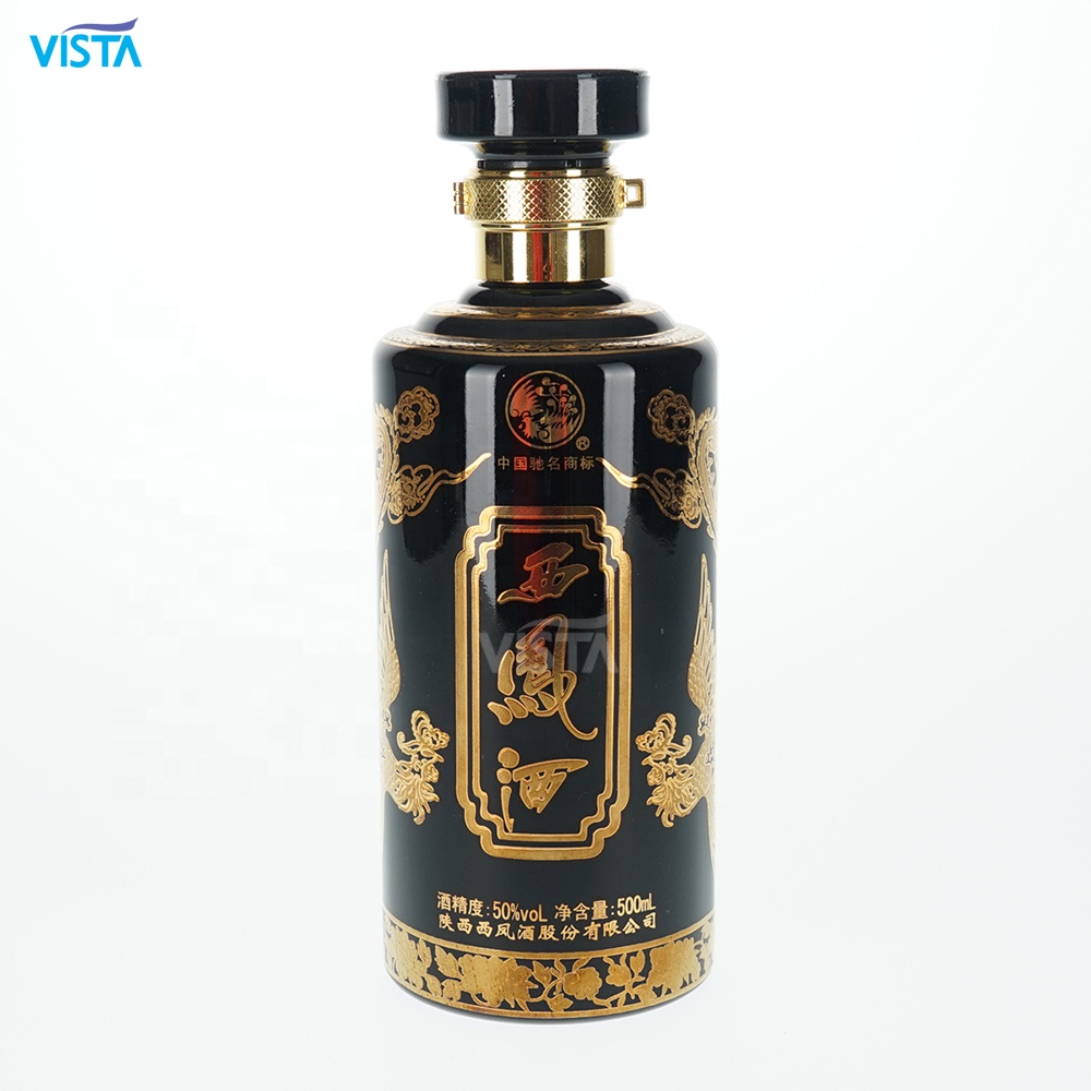 500ml Traditional Spirit Glass Bottle high flint cork cap black spray customized gold stamping