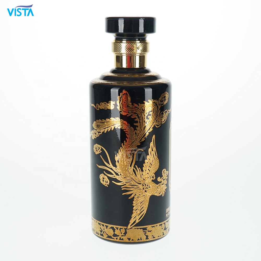 500ml Traditional Spirit Glass Bottle high flint cork cap black spray customized gold stamping