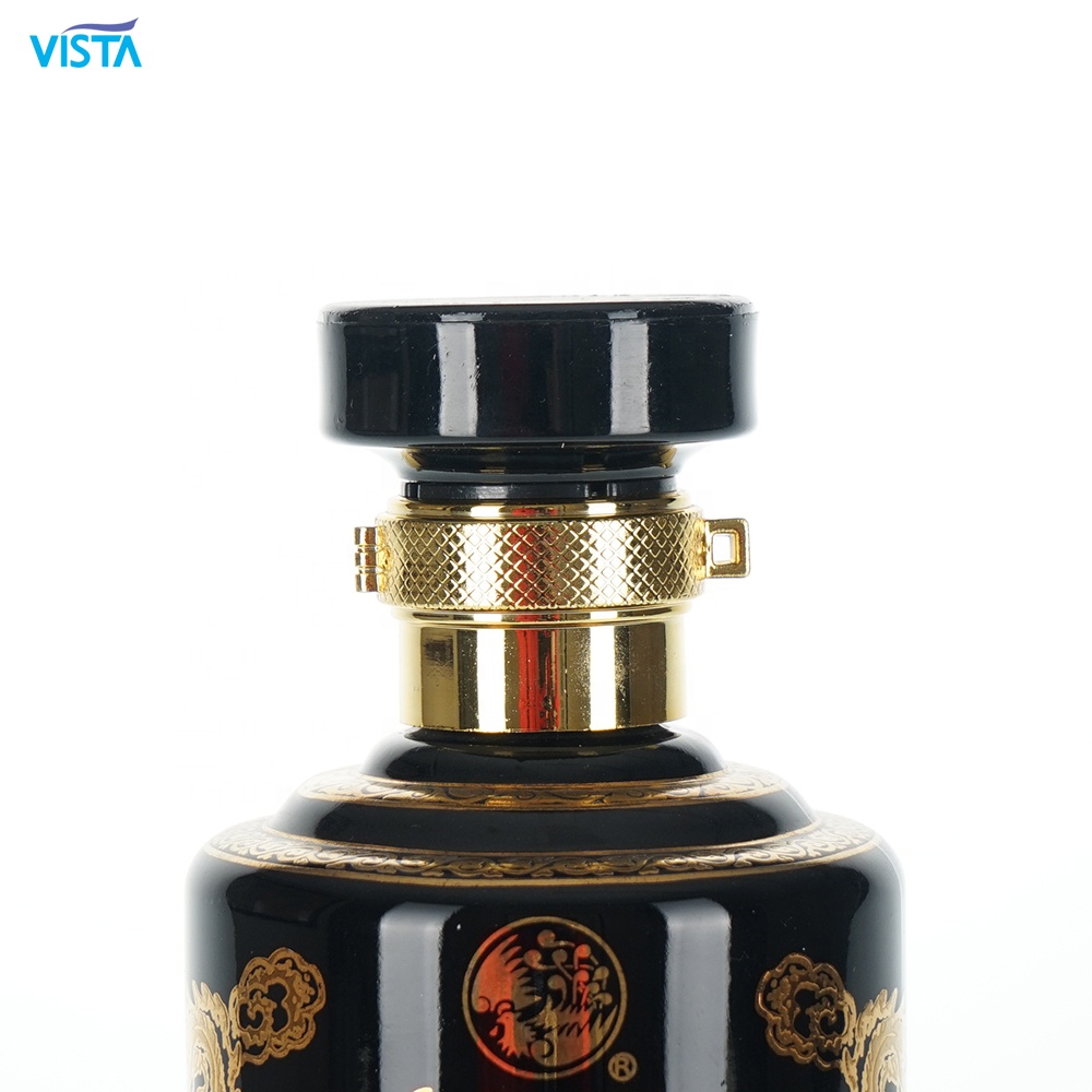 500ml Traditional Spirit Glass Bottle high flint cork cap black spray customized gold stamping