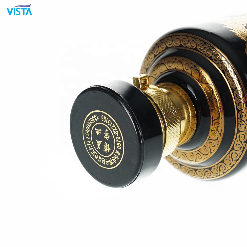 500ml Traditional Spirit Glass Bottle high flint cork cap black spray customized gold stamping