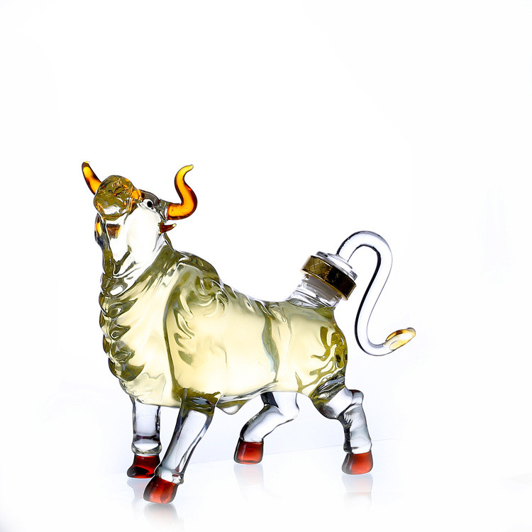 500ml Twelve Chinese Zodiac Signs Cow Shape Glass Bottle For Liquor Making