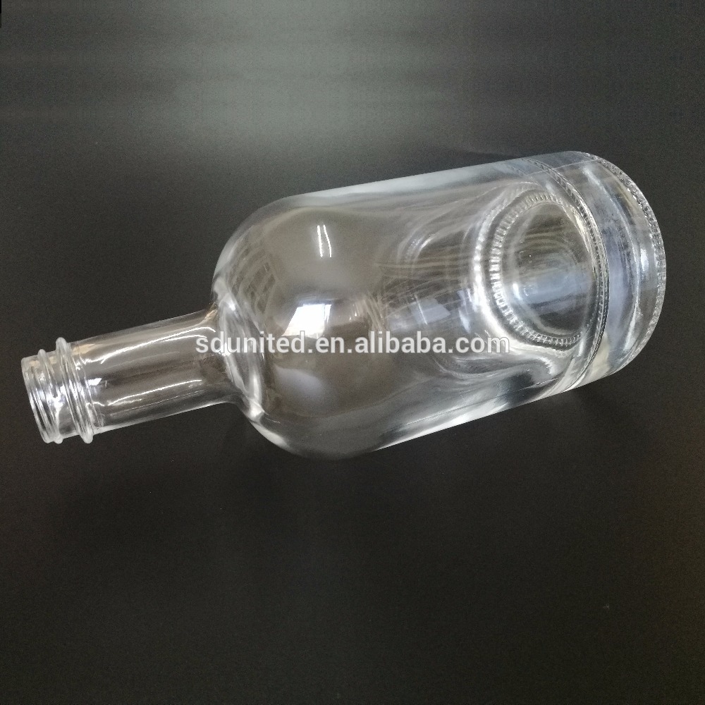 500ml clear glass vodka/whisky gin bottle with screw cap