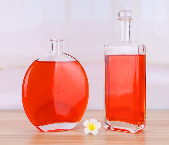 500ml heavy base square wine beverage packaging clear liquor glass bottle cork stopper glass wine bottle 50cl