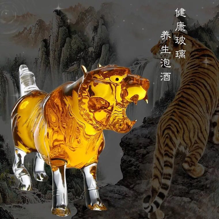 500ml high borosilicate glass art bottle, animal tiger shaped decandar for vodka whiskey liquor
