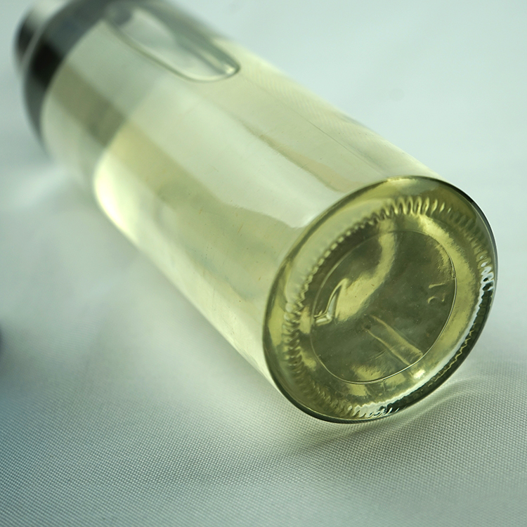 500ml machine made soda lime glass juice / water bottle with metal cap