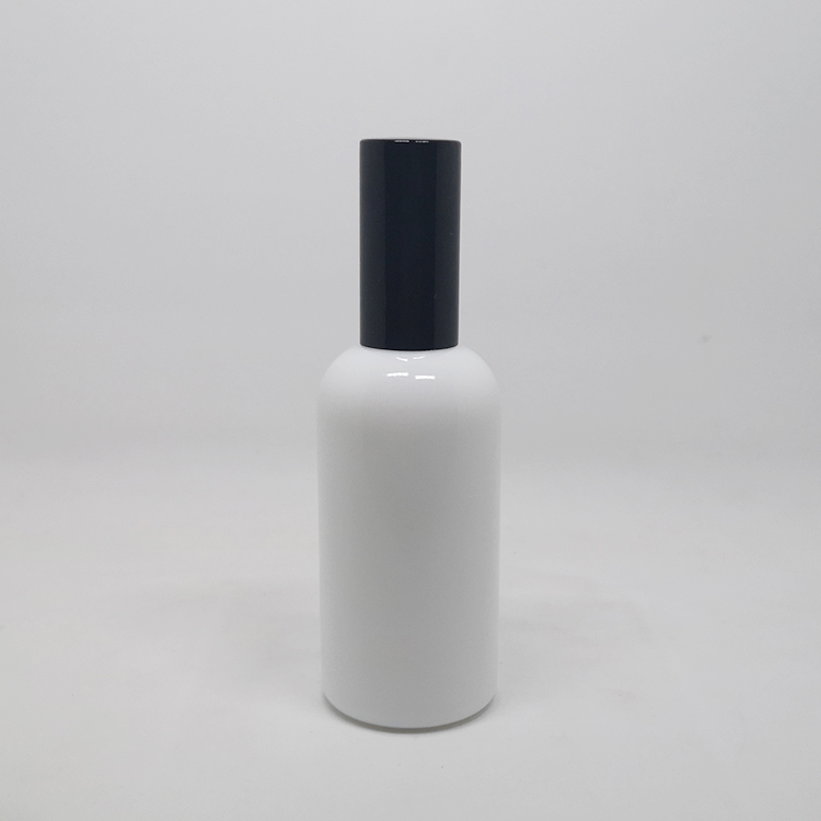 50g 100g opal white cosmetic ceramic glass jar and bottle set with gold aluminum lids