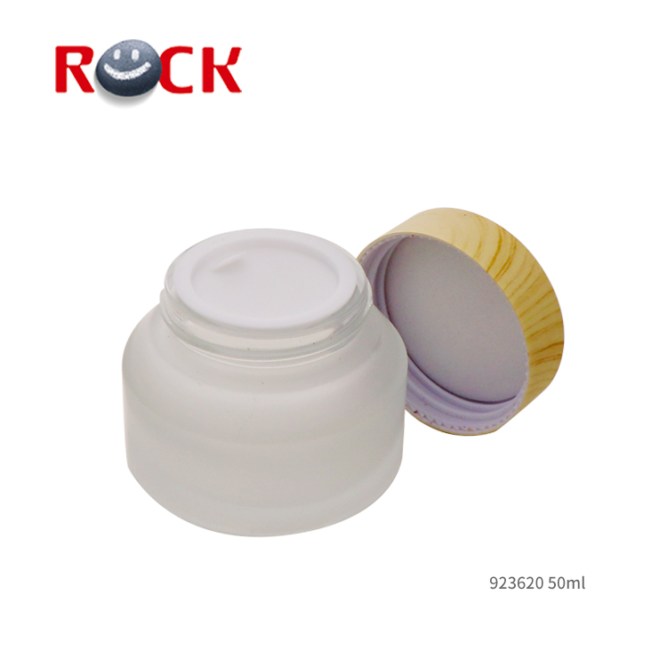 50g Inclined Shoulder Frosted Glass Cream Cosmetics Jar with Bamboo Screw Cap