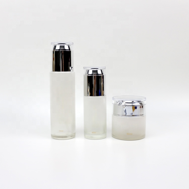 50g white glass cream jar with silver cap