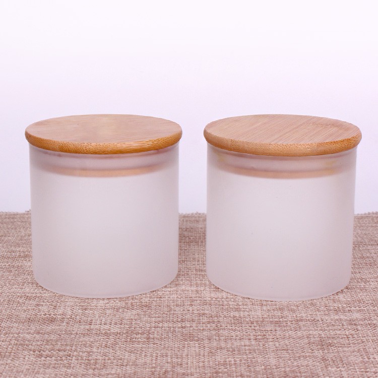 50m Glass frosted candle jar With Wood Lid