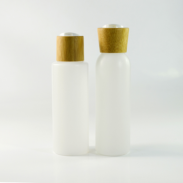 50ml 100ml 120ml 150ml bamboo cosmetic packaging PET plastic bottle with bamboo pump sprayer lotion cap