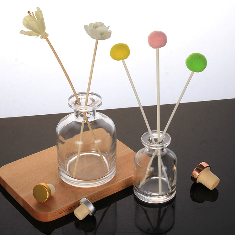 50ml 100ml 150ml 200ml Round Shape Clear Glass Essential Oil Diffuser Bottle