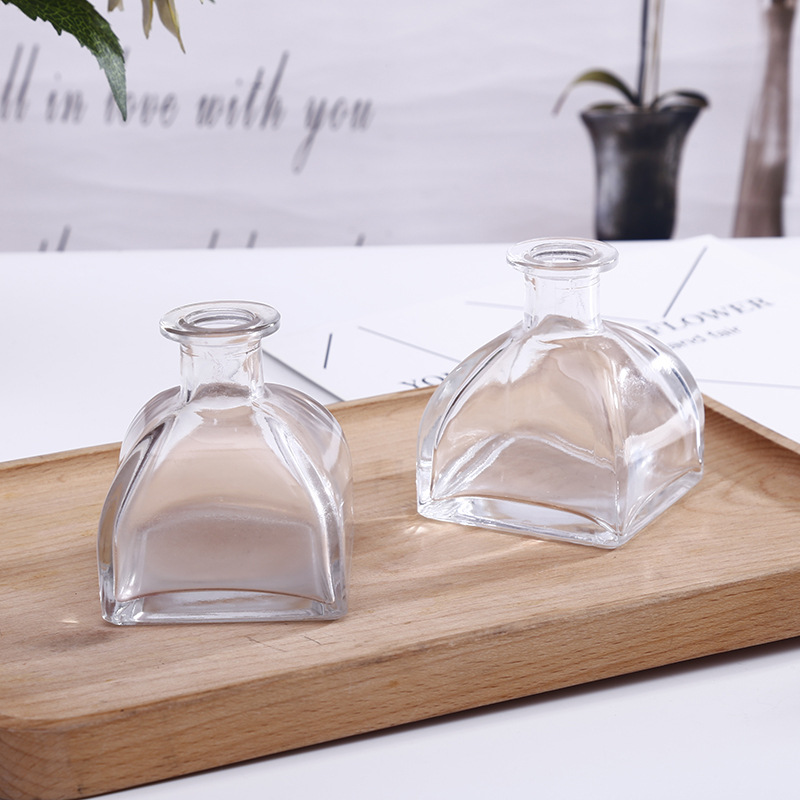 50ml 100ml 150ml 250ml wholesale high quality luxury flint ger shape aroma reed diffuser glass bottle with glass top