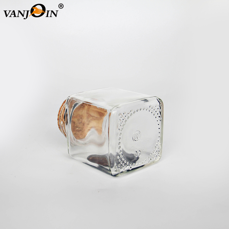 50ml 100ml 200ml Food Storage Square Glass Jar with Cork Lid for Candy Dry Nuts