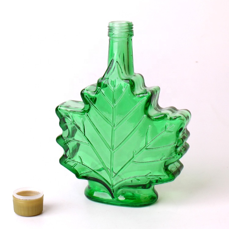 50ml 100ml 250ml maple leaf glass bottle for Canada pure syrup with screw plastic cap