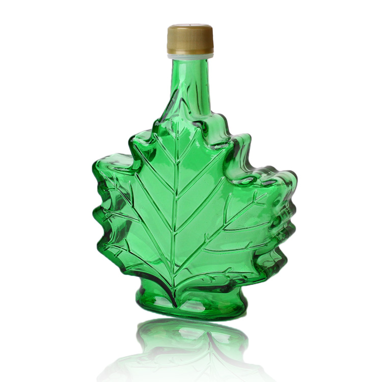 50ml 100ml 250ml maple leaf glass bottle for Canada pure syrup with screw plastic cap