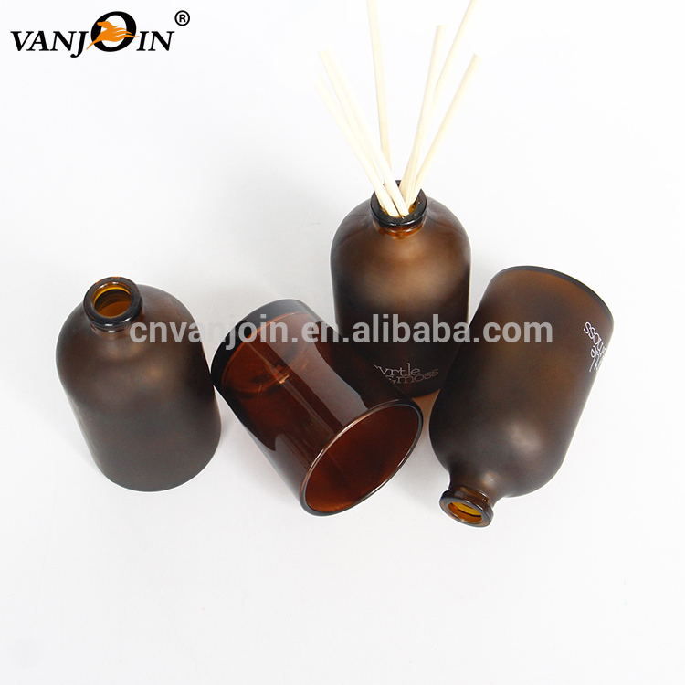 50ml 100ml Frosted Amber Round Shaped Aroma Diffuser Holder Fragrance Bottles For Home Decoration