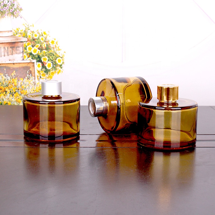 50ml 120ml 200ml round glass aroma diffuser bottle with aluminium plastic lid